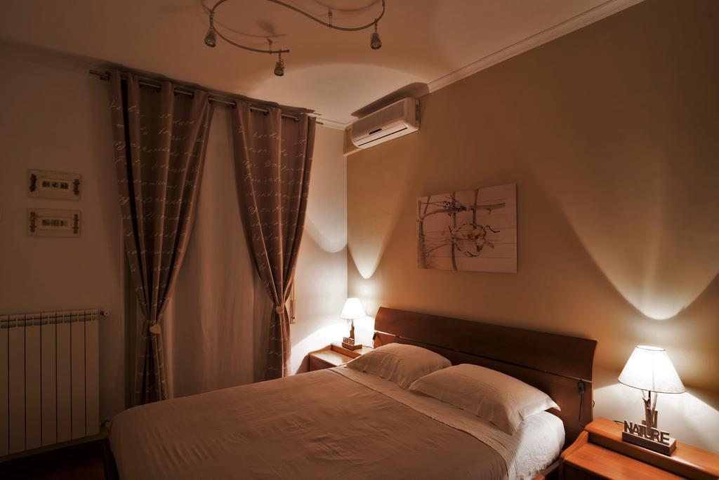 La Casa Di Emma A Trastevere Róma Kültér fotó